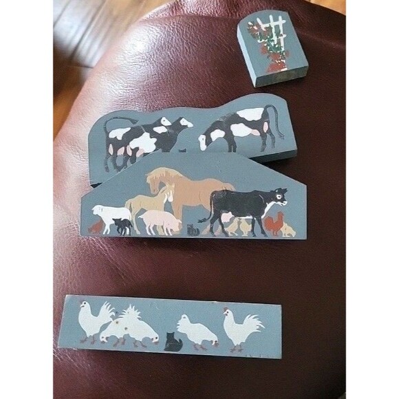 Vintage Cat's Meow Farm Barnyard Animals Horses, Cows, Chickens, Rose Trellis - Picture 2 of 2